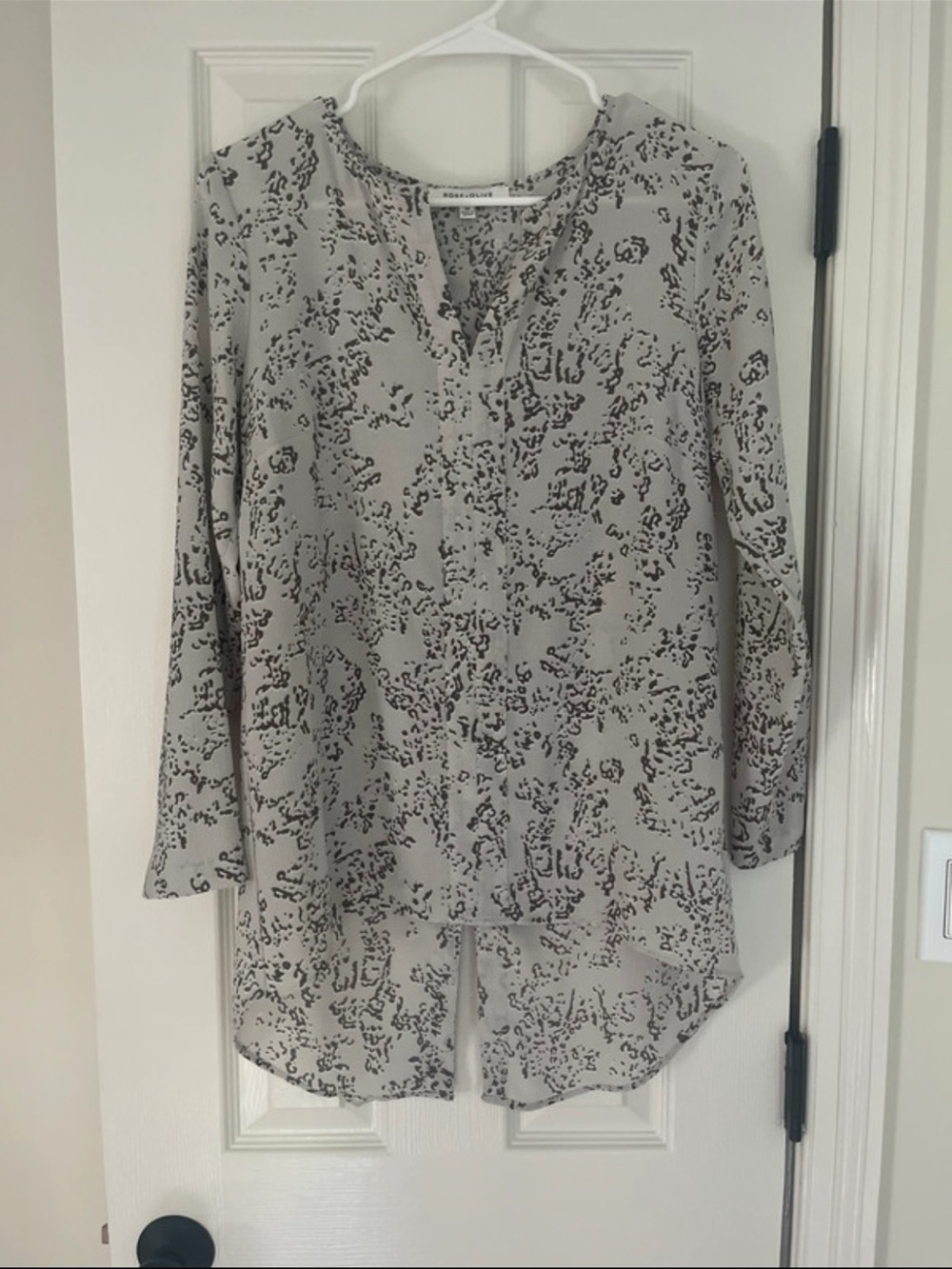 Rose & Olive Tunic Shirt NWOT